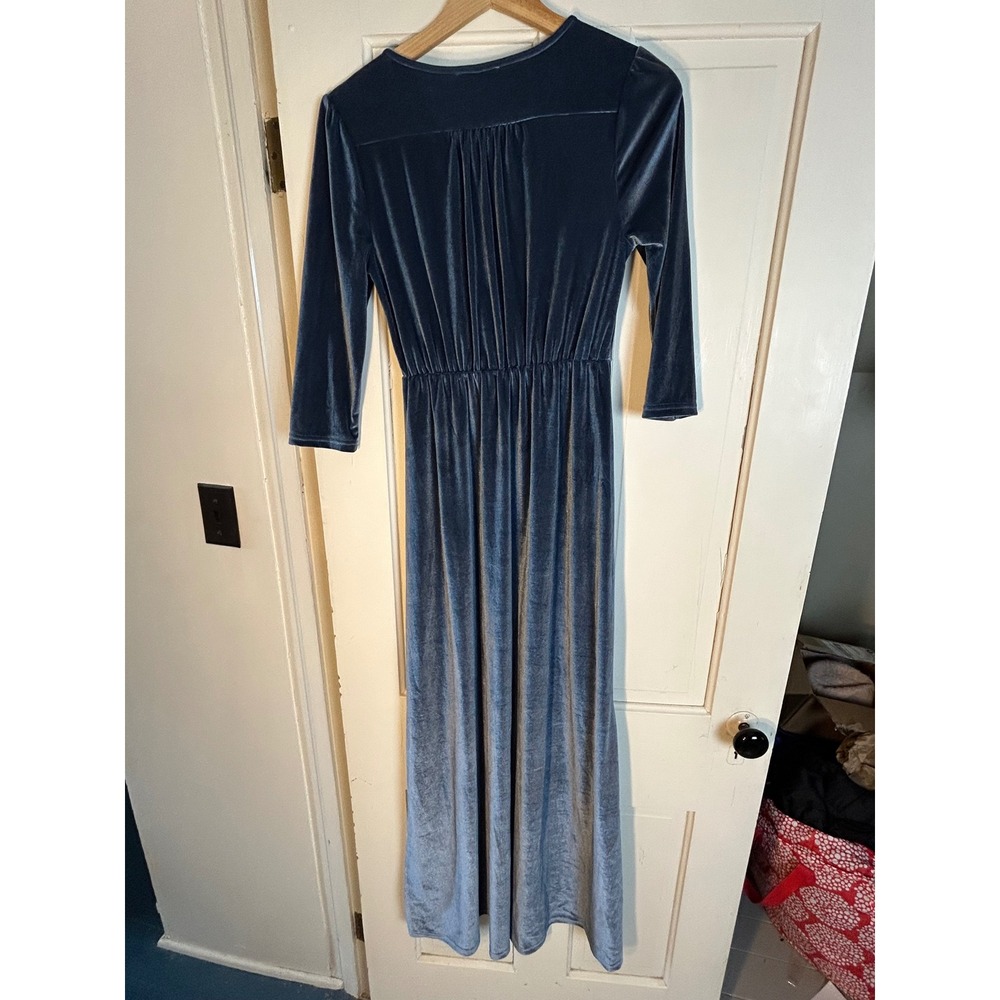 Baltic Born Sofia Velvet Maxi Dress Dusty Blue 3/4 Sleeve V-Neck Size S NWT - Picture 3 of 5